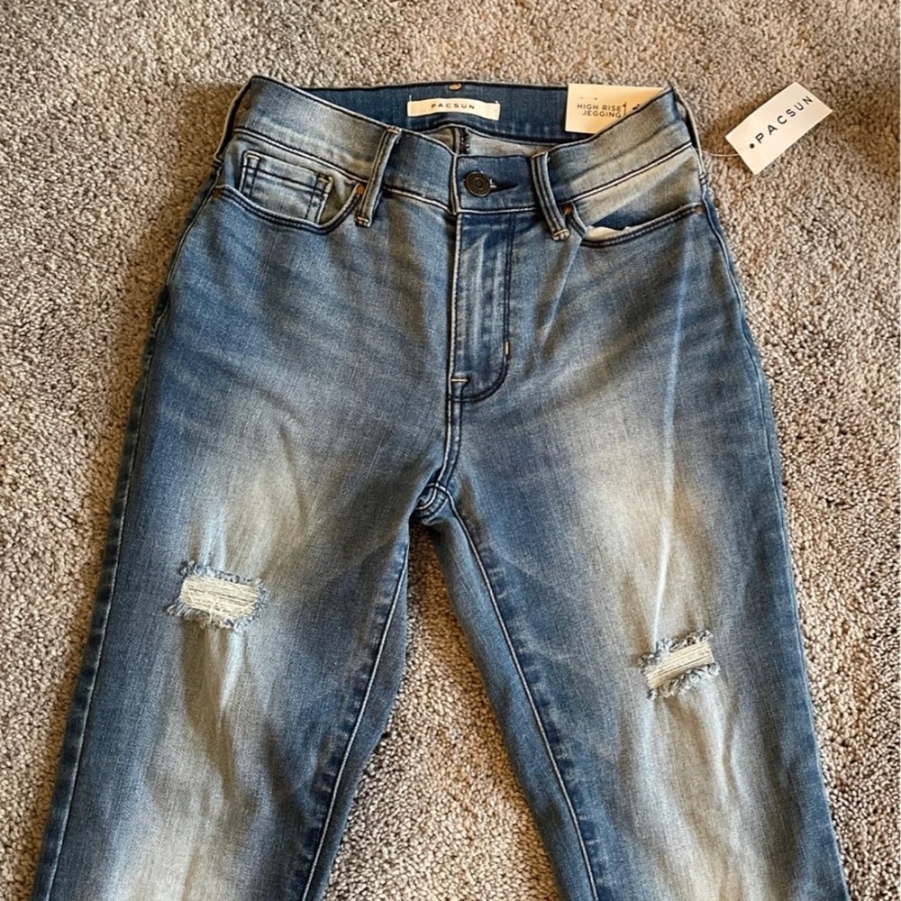 NWT Pacsun High Rise Distressed Jeggings - Picture 3 of 6